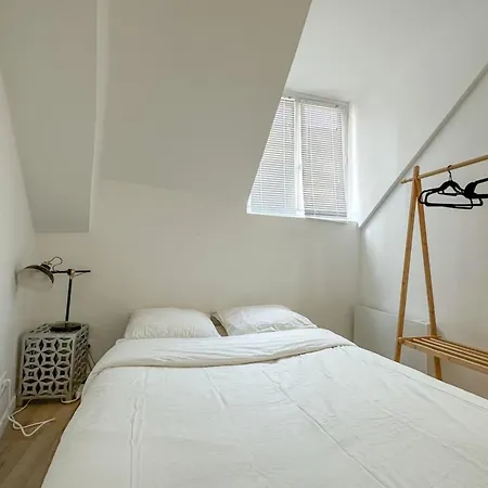 Flexliving - - Charlot * Parigi